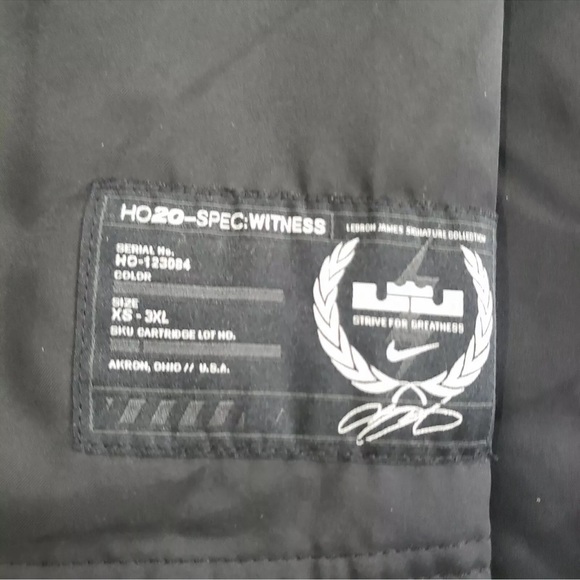 Nike Lebron James Protect Mens Medium Basketball Winter Jacket Black NWT! - Picture 4 of 9
